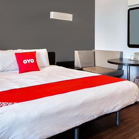 Oyo 格鲁吉亚弗多斯塔i-75酒店 瓦尔多斯塔 外观 照片